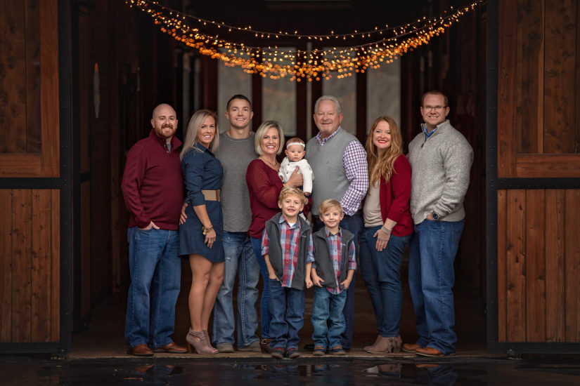 extended large family photo with adult children